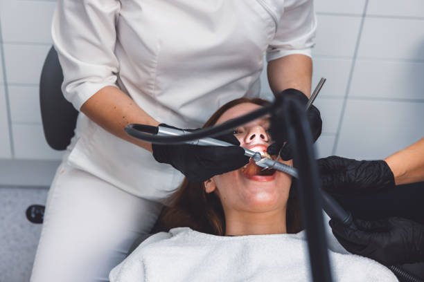 Best Cracked Tooth Emergency Dentist  in Huntsville, MO